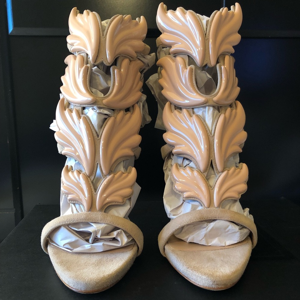 Giuseppe Zanotti Wings High Nude Heels Sz 39 1/2